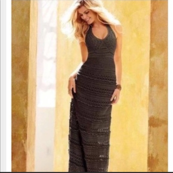 VICTORIA’S SECRET CROCHET HALTER MAXI 🔥 - Picture 3 of 10